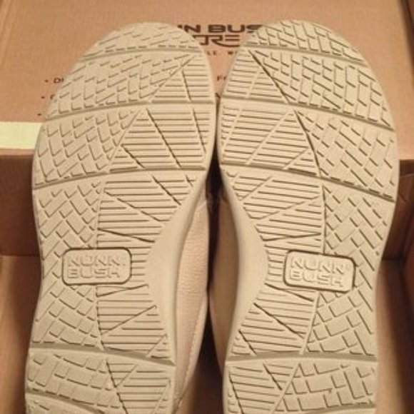 NIB Nunn Bush Kore tan velcro close leather memory foam slip on upper- Men\'s 8.5 main image 7